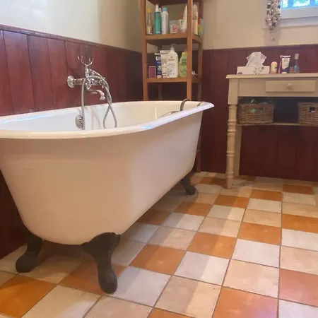 Oasis En Provence, Piscine, Pinede Et Vue Splendide